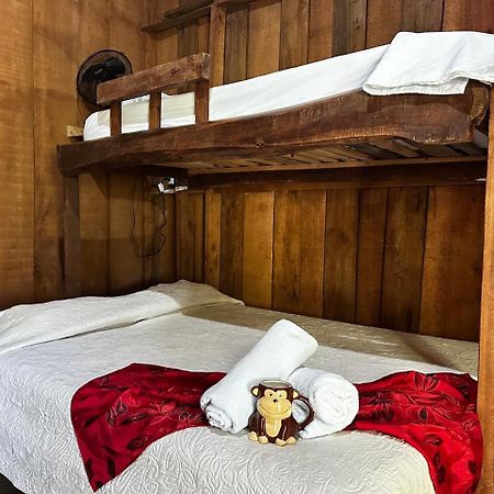 Hostel Rustico Marabi Tárcoles Eksteriør billede