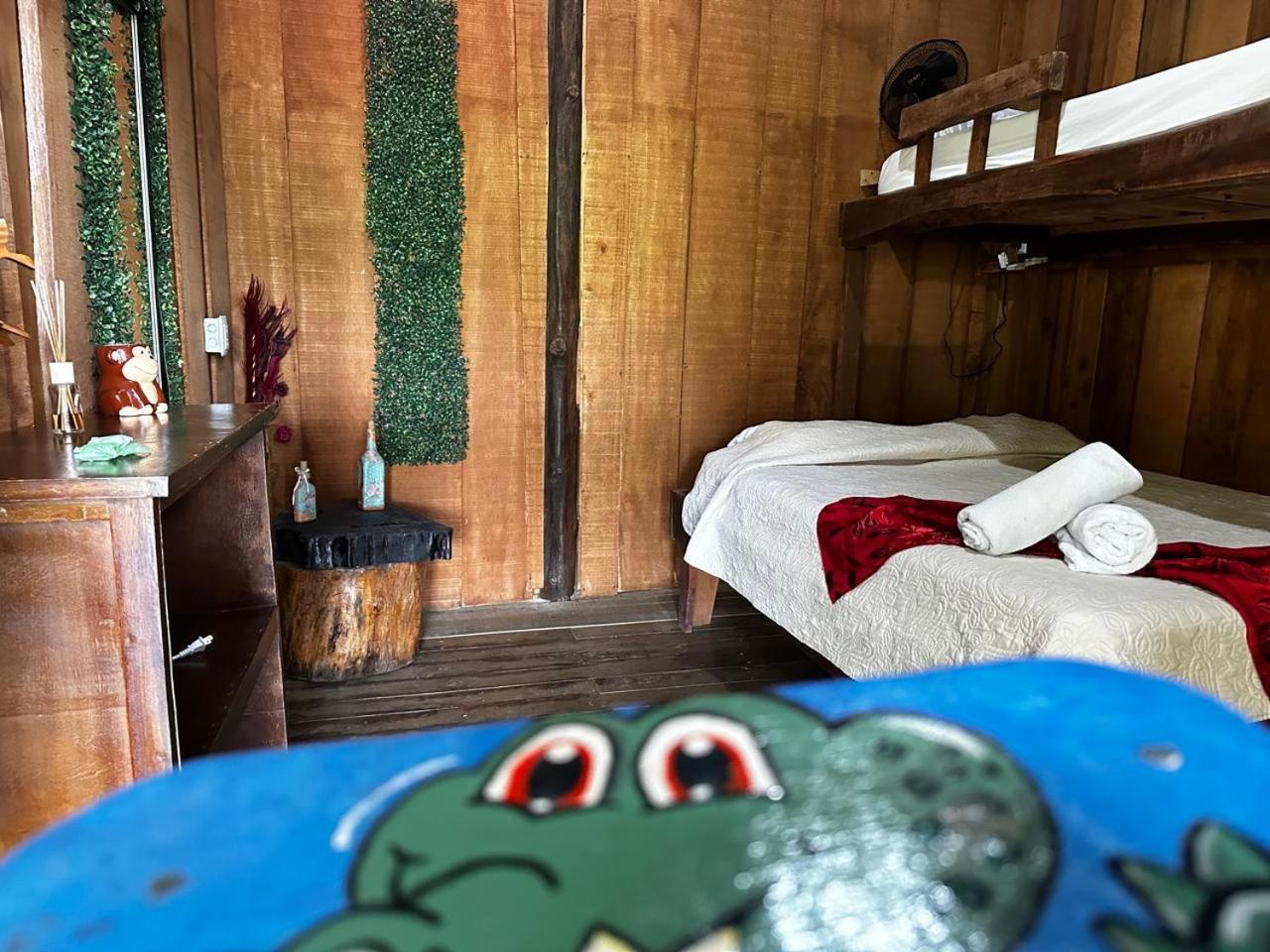 Hostel Rustico Marabi Tárcoles Eksteriør billede